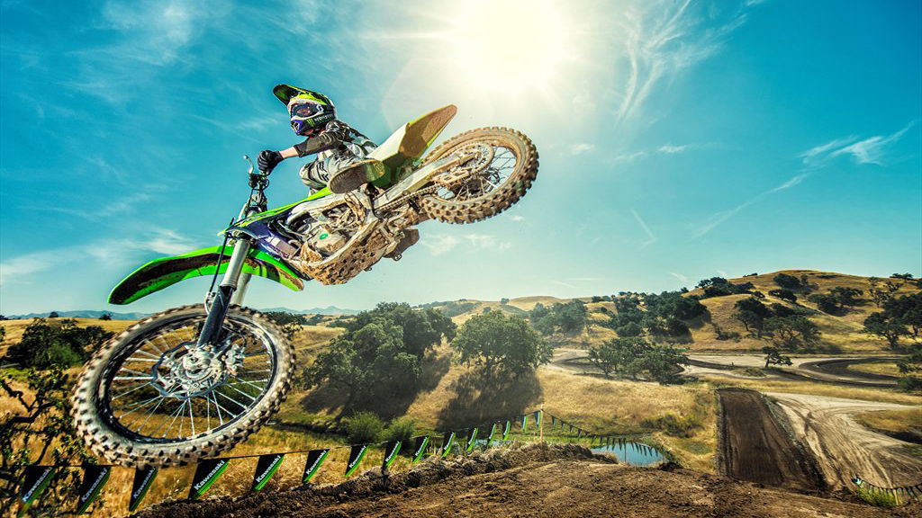 Kawasaki reveals 2018 KX motocross range